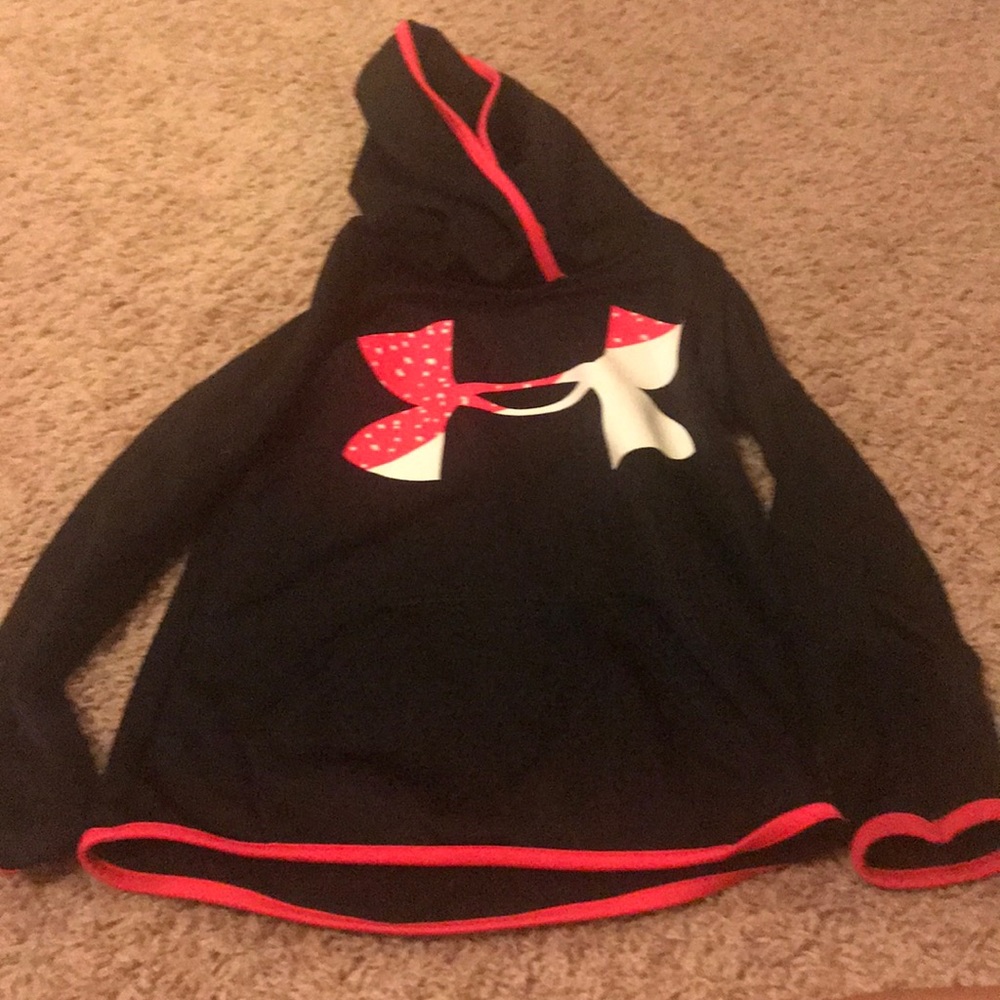 Little girl under armour hoodie size 6x